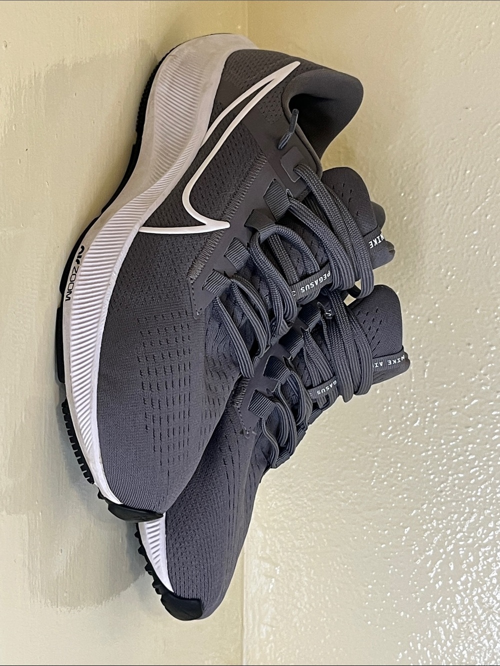Nike Air Zoom Pegasus 38, women’s sz9. 
Grey & White.